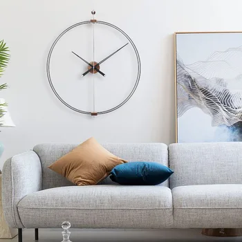 Španski minimalističen oreh stenske ure Nordijska dnevna soba medenina svetlobno razkošje steno gledal sodobne enostavno prilagojene ustvarjalne ure