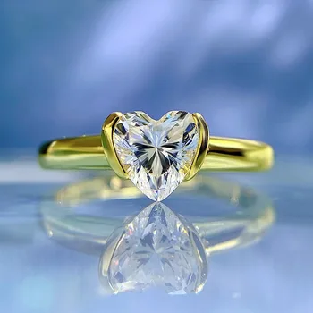 Priljubljena S925 srebrno 6 * 6 srce obroč v Evropi in Ameriki v zimskem času, 50 točk ljubezen visoko vsebnostjo ogljika diamond girl srce obroč